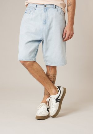 DEELUXE, DRIZ - Short en jean - verwendete bleiche