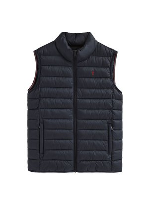 Gilet imbottito blu navy con collo alto, chiusura frontale con zip e due tasche laterali. Presenta un design a righe orizzontali e accenti rossi a contrasto.