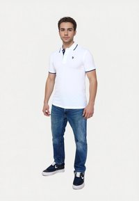 U.S. Polo Assn. SHORTSLEEVE FASHION - Pólóing - weiss