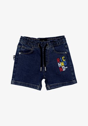 Pantalones cortos de mezclilla en azul oscuro, con una cintura elástica con cordón, dos bolsillos frontales y el texto colorido "RICHMOND" en el lado derecho.
