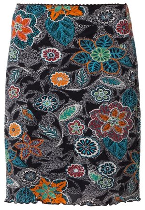 Jupe noire avec de grands motifs floraux et feuillages colorés en orange, bleu sarcelle, rouge, vert et blanc.
