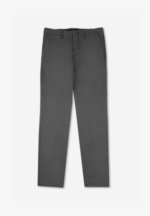 Chinos in cotone grigio con taglio dritto, dotati di chiusura a zip, tasche anteriori e passanti per cintura. Texture liscia, senza modelli o dettagli visibili.