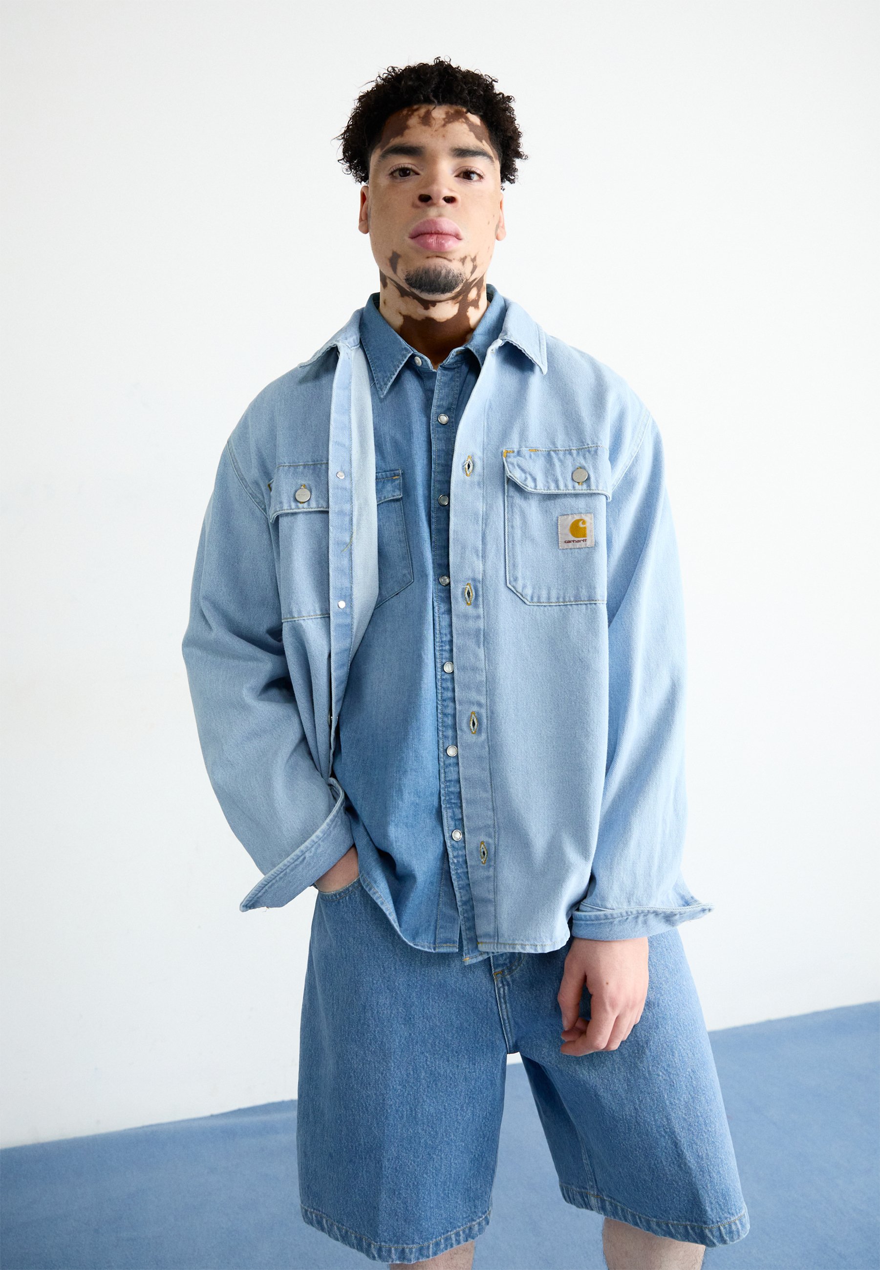 Carhartt WIP HARVEY SHIRT - Denim jacket - blue stone bleached
