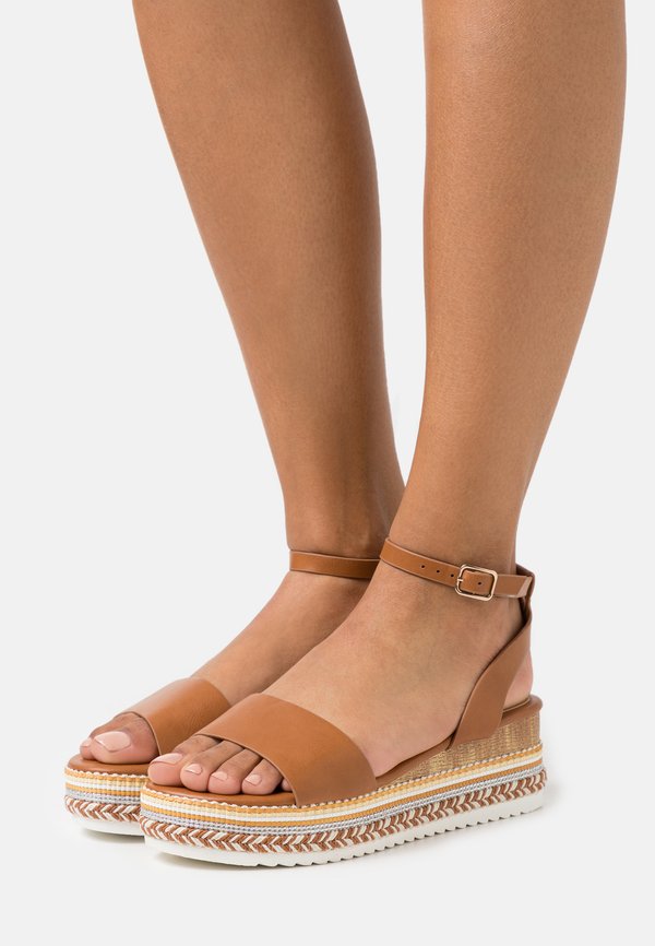 Plateausandalette - cognac