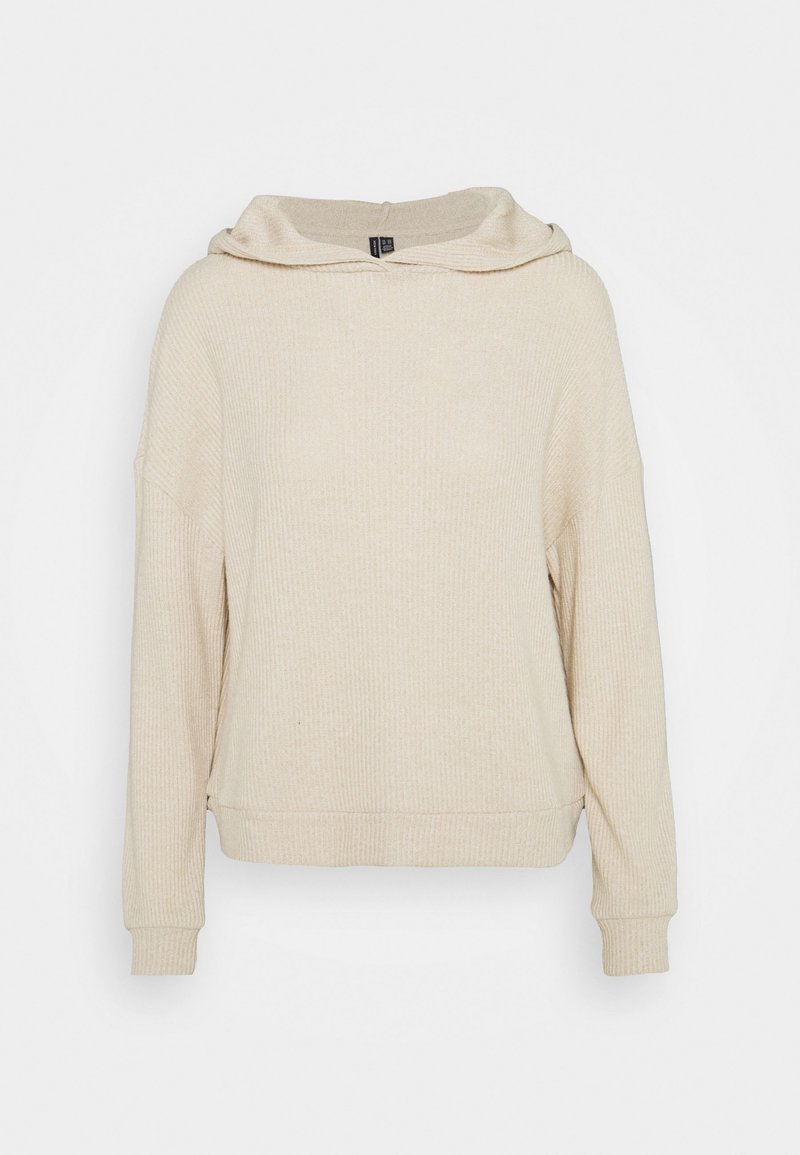 Hoodie beige en maille côtelée à manches longues avec épaules tombantes et poignets ajustés, présenté sur fond blanc.
