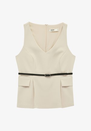 Blusa sin mangas de color beige con escote en V, cintura ajustada con cinturón delgado negro y dos bolsillos delanteros con solapa, cierre de cremallera en la parte trasera.