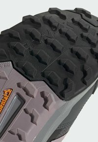 Thumbnail Image 7