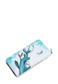 Peneženka s bílým a světle modrým květinovým vzorem, obsahující ilustrace rostlin a abstraktních tvarů; se zipovým uzávěrem a syntetickým materiálem.