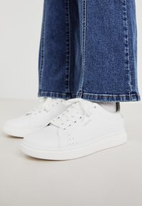 ELLIS 2.0 - Sneakers low - regular white