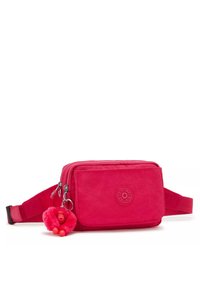 Sacoches en tissu fuchsia avec un compartiment principal zippé, une poche avant et un porte-clés comportant un charm en peluche rond.