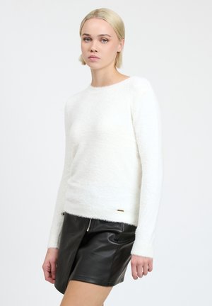 INFLUENCER CREW-NECK - Strickpullover - milk