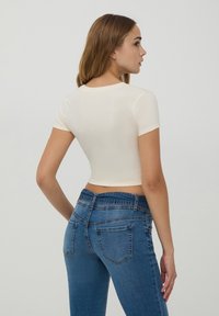 Terranova CROP beżowy