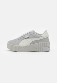 Puma Trainers - light grey