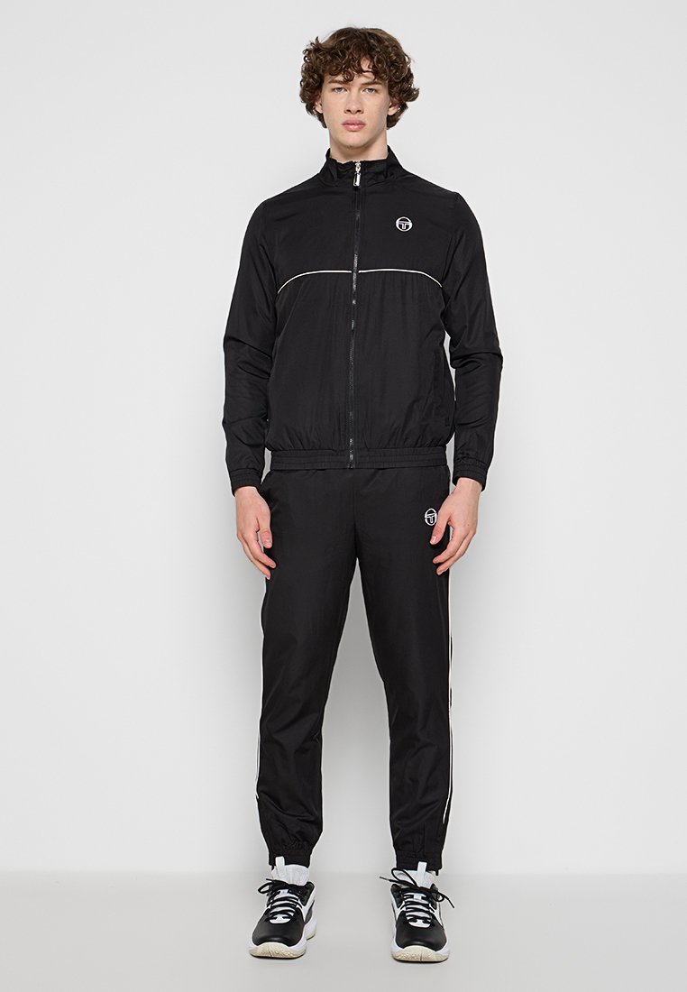 Sergio Tacchini Trainingspak zwart Sergio Tacchini Trainingspak zwart