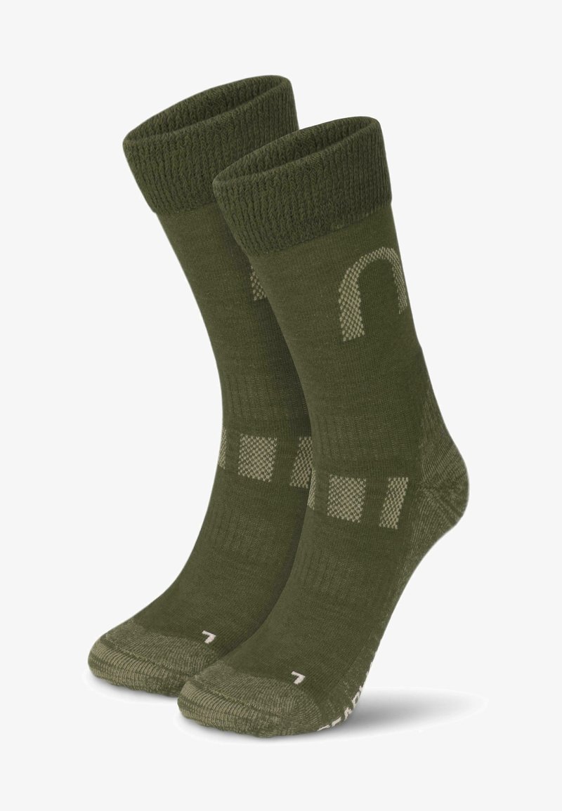 Grüne Socken mit gerippten Bündchen, strukturierten Mustern und verstärkten Zehen- und Fersenbereichen; verfügen über hellbraune Akzente und ein Logo.