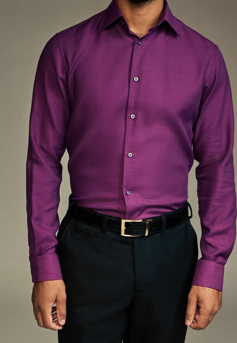black dress pants purple shirt Black & Purple Diamond Patterned Shirt M