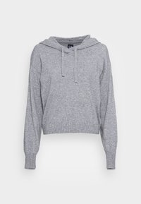 Pull à capuche gris clair tricoté avec manches longues, cordons à l'avant, poignets et ourlet côtelés, présenté sur un fond blanc.
