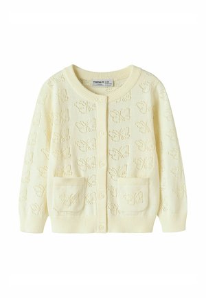 Cardigan en tricot couleur crème avec motifs papillons, boutonnage devant, poignets et ourlet côtelés, et deux poches avant ornées de détails papillons.