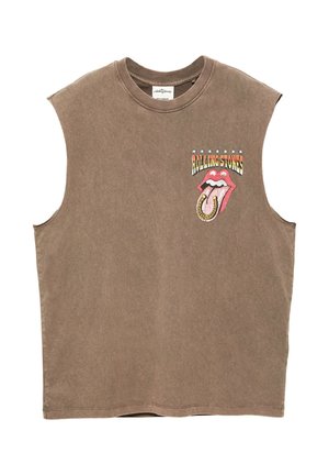 Brązowy bezrękawnik z logo Rolling Stones, na którym widnieje czerwone otwarte usta, język i podkowa na środku przedniej części klatki piersiowej.