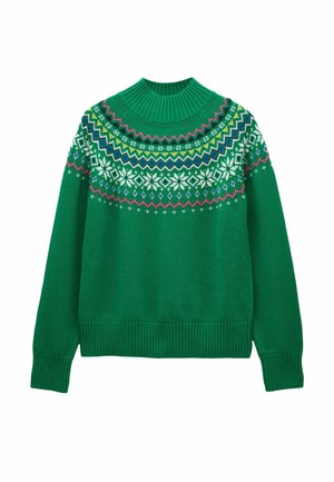 Grüner Strickpullover mit einem hohen, gerippten Kragen, geometrischen und schneeflockenartigen Mustern in Weiß, Blau und Rosa über der Brust.