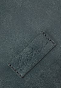 Fritzi aus Preußen VINTAG - Funda para portátil - soda