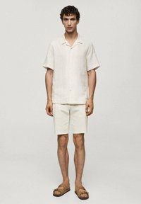 Mango Shorts - off-white