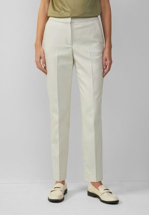 IM SLIM FIT MIT ELASTISCHEM BUND - Chinos - beige