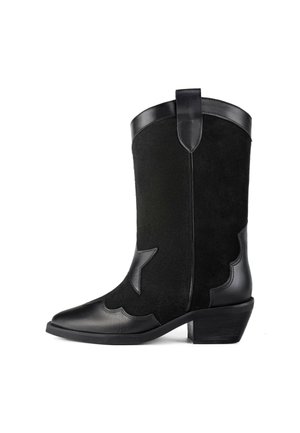 Black cowboy boot with a smooth leather toe and heel, felt shaft featuring a star detail, and a low block heel.