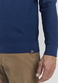 FQ1924 FQSABATO - Jopica - navy peony