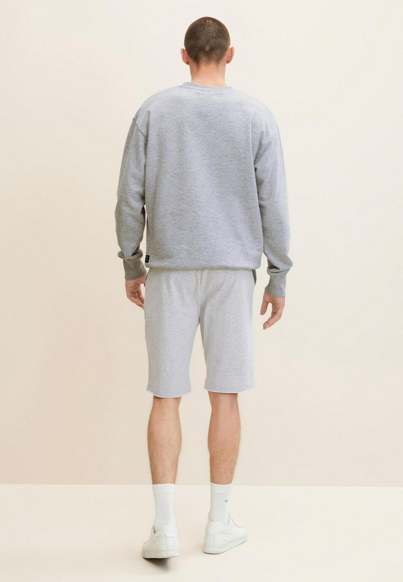 Herren Trainingsanzüge | TOM TAILOR INTEGRIERTEM GÜ Jogginghose light stone grey melange/hellgrau - EP46753 Herren Trainingsanzüge | TOM TAILOR INTEGRIERTEM GÜ Jogginghose light stone grey melange/hellgrau - EP46753