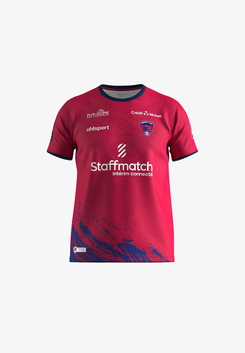 Rød sportsjersey lavet af syntetisk materiale. Har blå accenter, en rund halsudskæring og grafiske mønstre i blåt langs kanten. Logos vist.