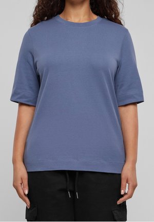 Kurzärmeliges, rundhalsiges Shirt aus einem weichen blauen Stoff. Es zeichnet sich durch eine lockere Passform mit leicht abgesenkten Schultern und einem geraden Saum aus.