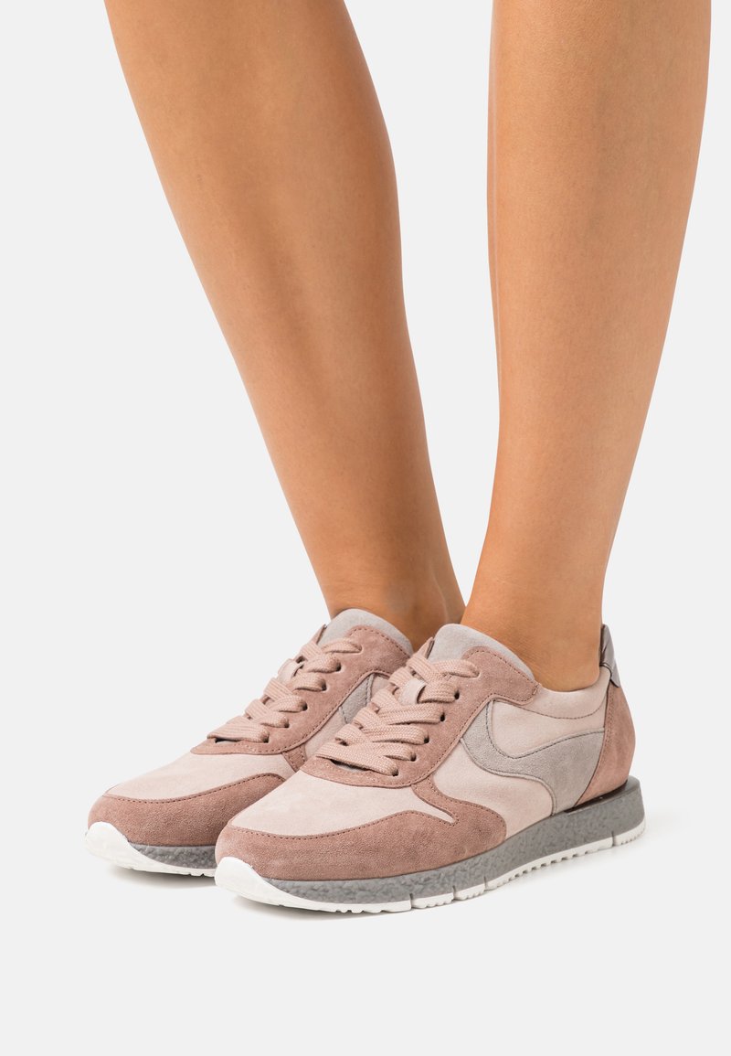 Gabor Trainers dark rose/pink Zalando.de