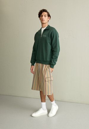 MARLON - Sweatshirt - evergreen