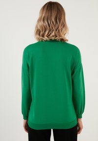 LELA HIGH COLLAR  - Sportska majica - benetton