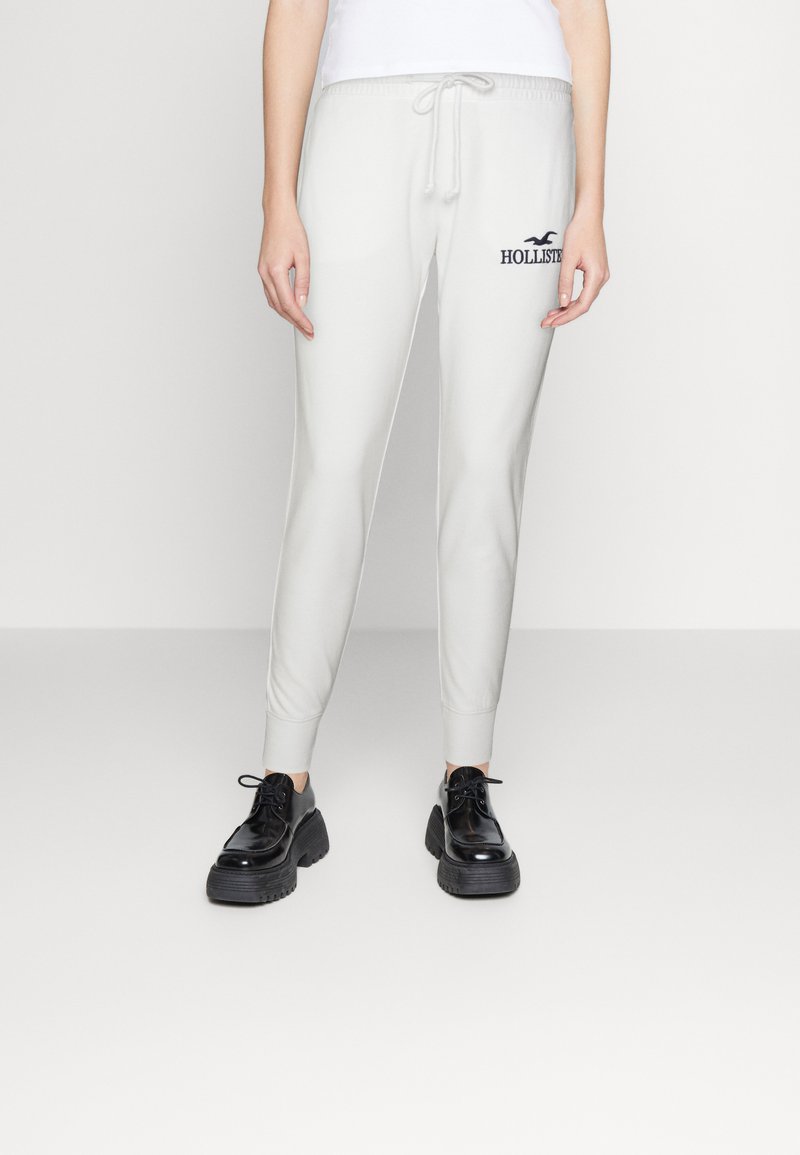 Hollister Co. LOGO JOGGER Tracksuit bottoms white Zalando.ie