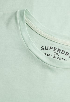 Superdry & Co, SUPERDRY CLASSIC ESSENTIAL POCKET T-SHIRT.. - T-shirt basic - deep lichen