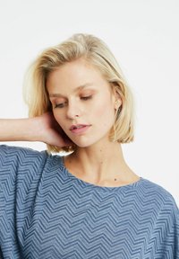 Protest PRTJABA - Triko s potiskem - heaven blue