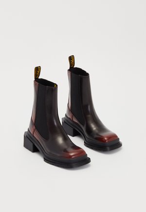 MAYBOLE CHELSEA - Platform ankle boots - black/cherry red