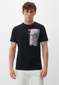 s.Oliver MIT FRONTPRINT - T-shirt z nadrukiem