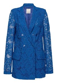 Blazer en dentelle bleue avec un design croisé, deux poches avant, et des motifs en dentelle complexes avec une silhouette structurée.