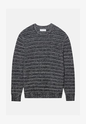 Kootud sall, millel on tumedashallid ja valged horisontaalsed triibud, ümmargune kaelus, soonikkoes ääred ja hem. Pehme tekstuur, tavaline istuvus.