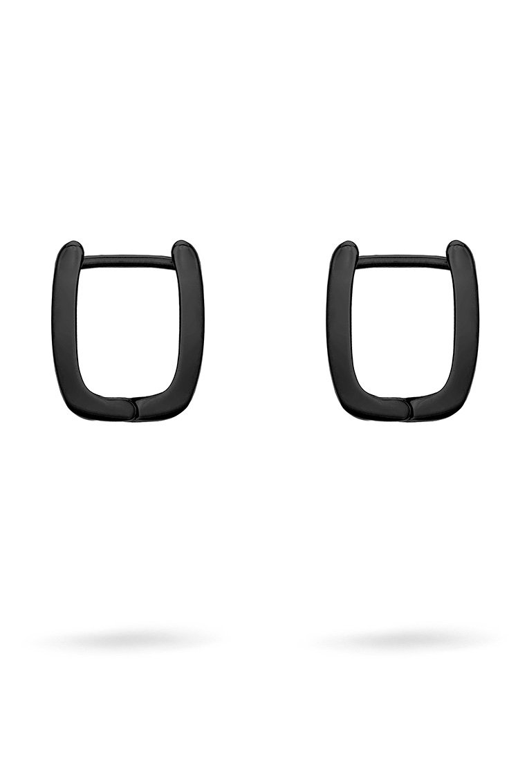 Schwarze quadratische Creolen mit matter Oberfläche, die einen hohlen Mittelpunkt und abgerundete Kanten aufweisen und ein geometrisches Design schaffen.