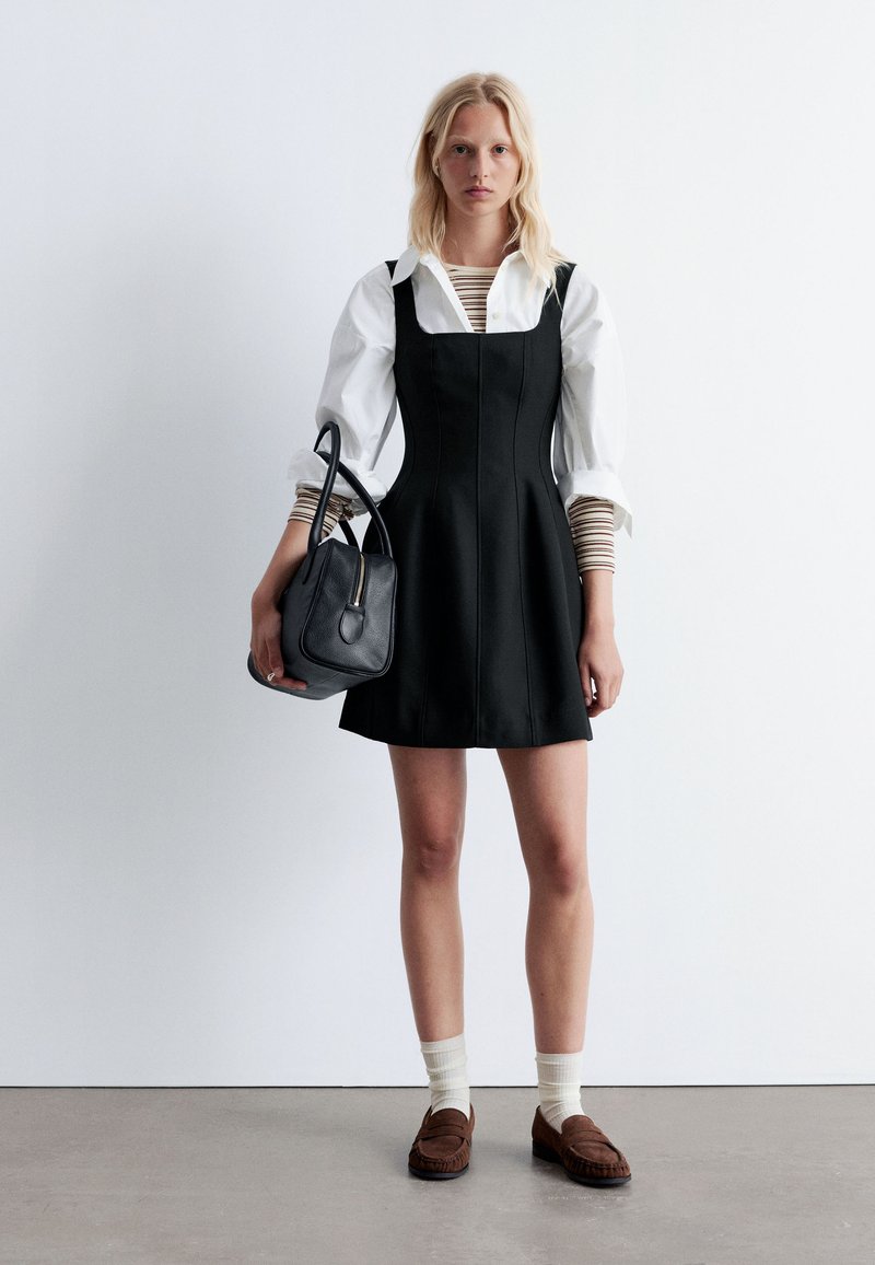 alexa pearl black dress Siena Wool-Cashmere Midi Dress - Black main image 1