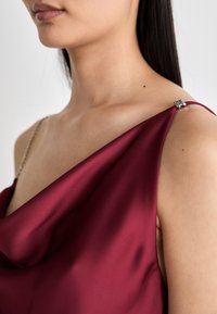 HUGO KASTILLA - Kokteilinė suknelė / vakarėlių suknelė - medium red