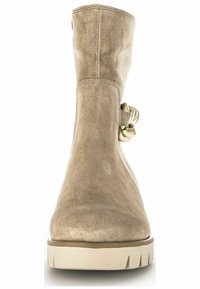 Gabor Kotníkové boty na platformě - desert