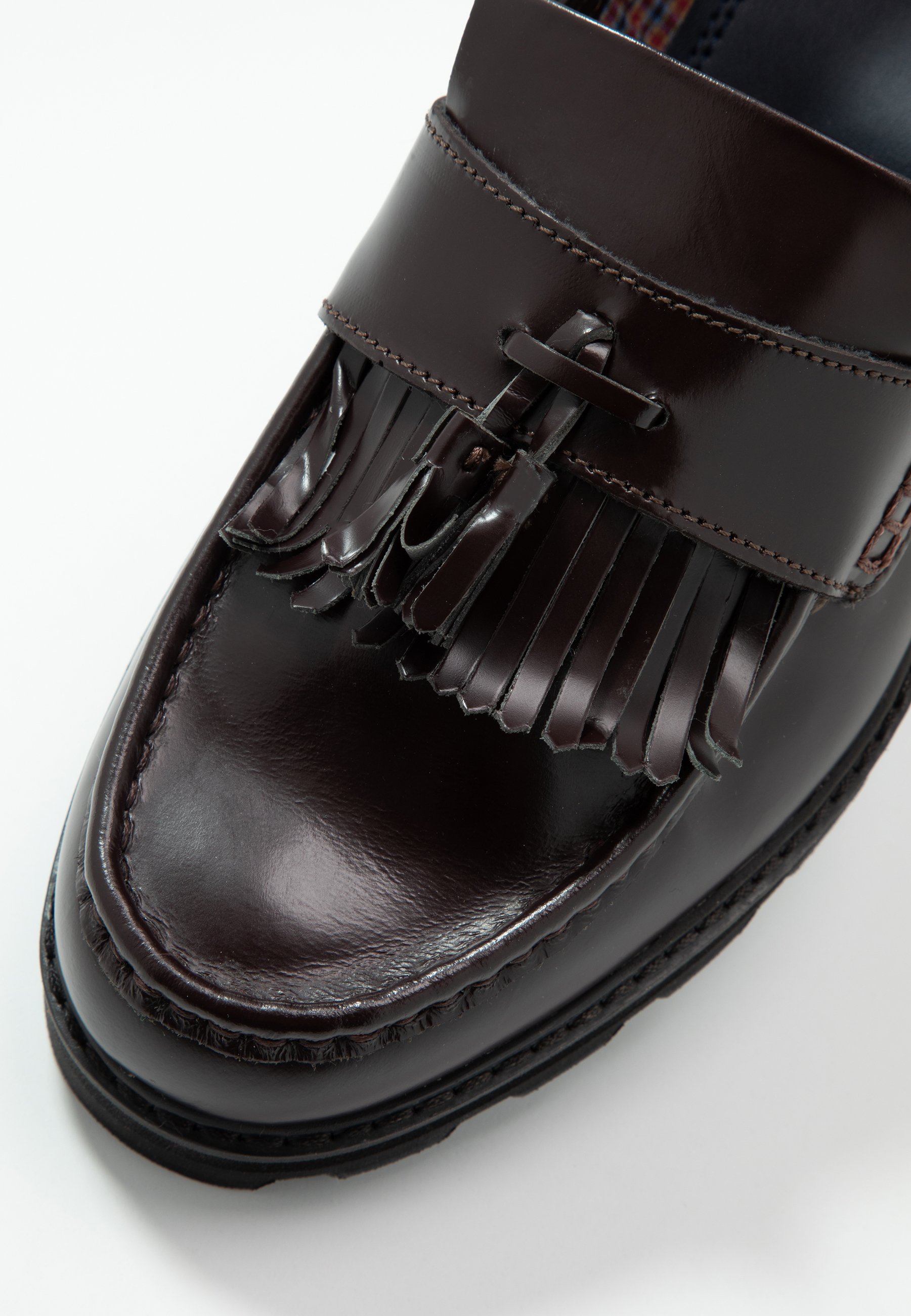 ben sherman slip ons