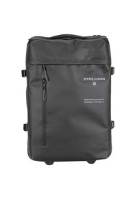 Zaino nero realizzato in un materiale texturizzato e impermeabile. Presenta una maniglia superiore, una tasca frontale con zip e cinturini laterali regolabili, con il marchio 'Strellson'.