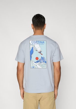 MOUNTAIN CELEBRATION REGULAR SHORT SLEEVE TEE GRAPHIC - T-shirts med print - frost grey