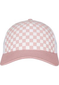 Gorra de béisbol a cuadros rosa y blanca con visera rosa sólida y parte trasera de malla blanca. Presenta costuras cosidas y una corona estructurada.